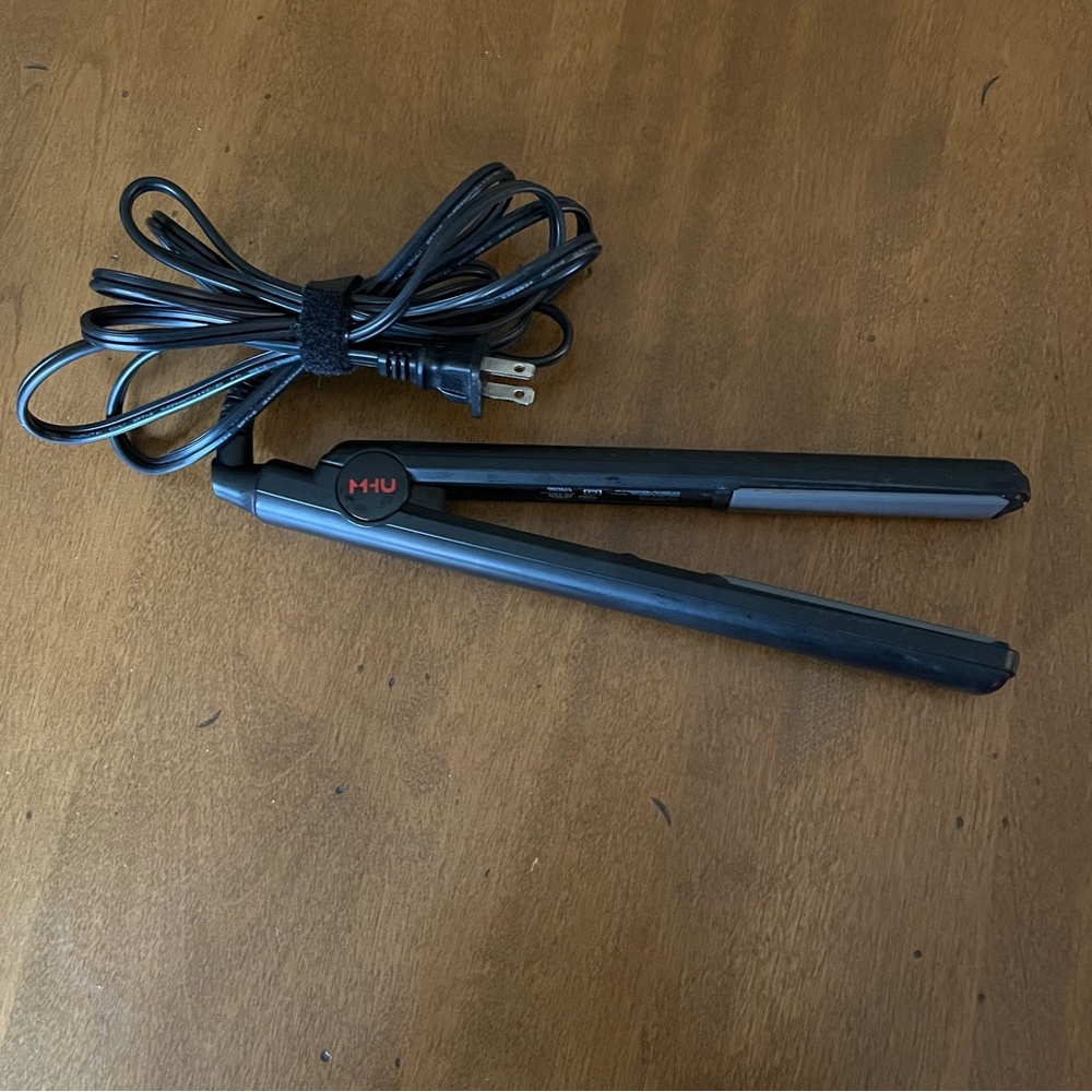 MHU Professional 1 Inch Keratin Ion Flat Iron Instant Auto Shut Off LED Display